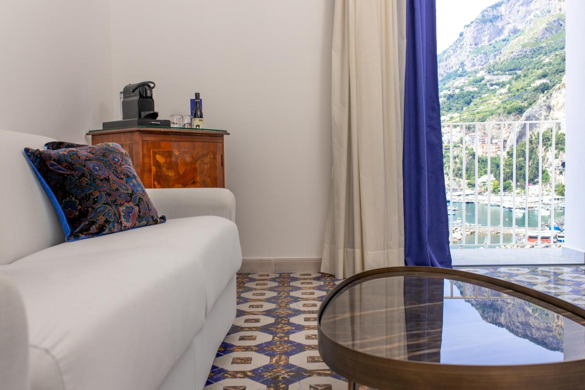 Hotel Marina Riviera Amalfi Bagian luar foto
